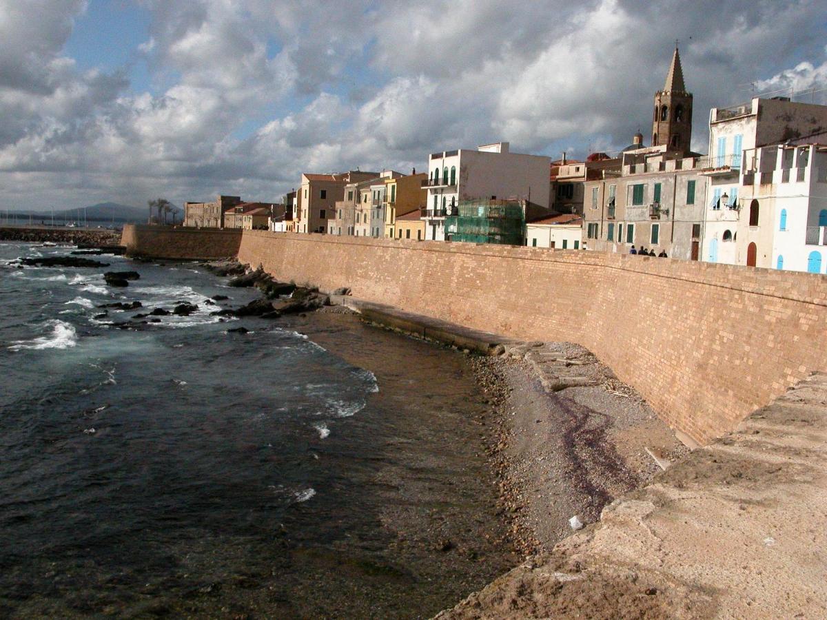 La Caravella Apartment Alghero Exterior foto