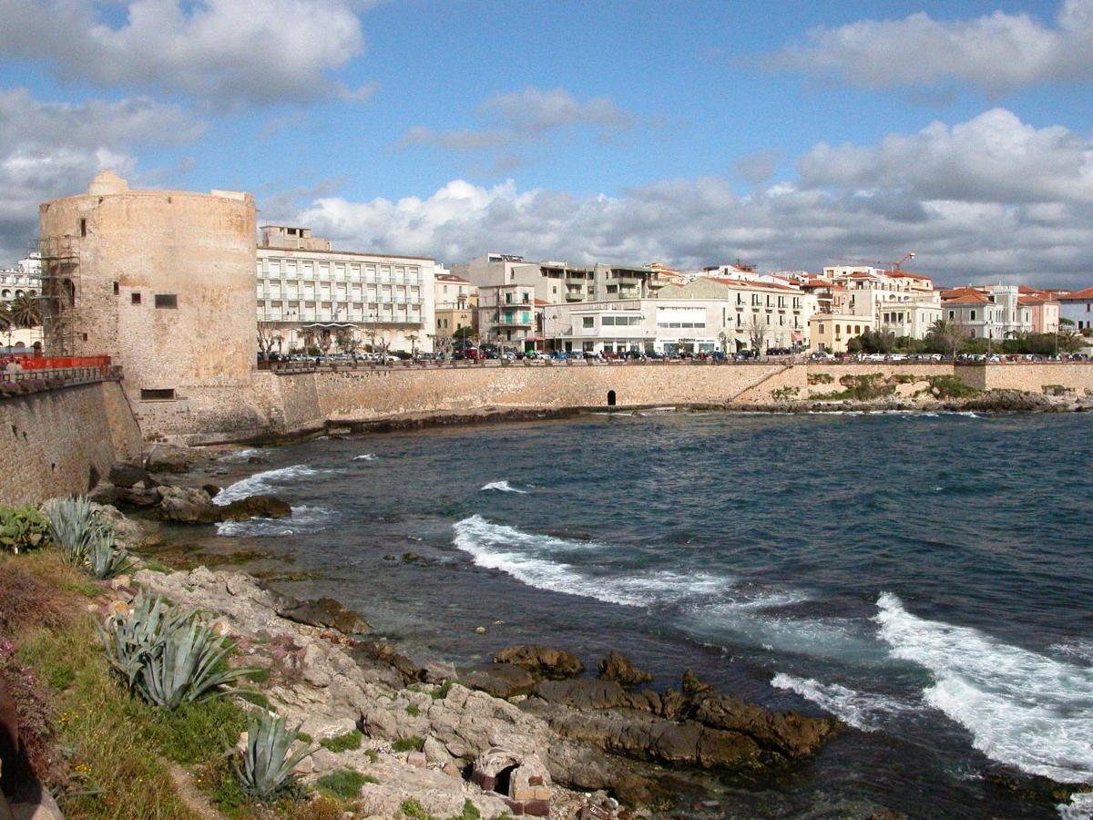 La Caravella Apartment Alghero Exterior foto